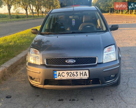 Серый Форд Фьюжн, объемом двигателя 1.4 л и пробегом 226 тыс. км за 4200 $, фото 1 на Automoto.ua