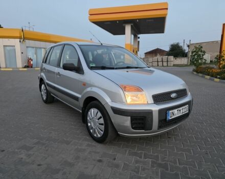 Серый Форд Фьюжн, объемом двигателя 1.3 л и пробегом 160 тыс. км за 3999 $, фото 1 на Automoto.ua