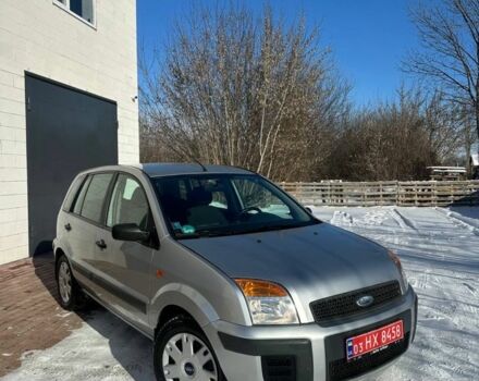 Серый Форд Фьюжн, объемом двигателя 1.4 л и пробегом 200 тыс. км за 4999 $, фото 1 на Automoto.ua