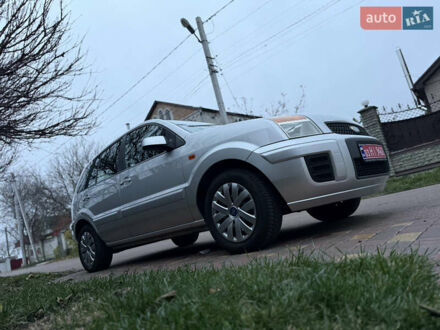 Сірий Форд Фьюжен, об'ємом двигуна 1.4 л та пробігом 173 тис. км за 5500 $, фото 1 на Automoto.ua