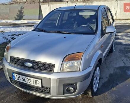 Сірий Форд Фьюжен, об'ємом двигуна 1.4 л та пробігом 242 тис. км за 4300 $, фото 1 на Automoto.ua