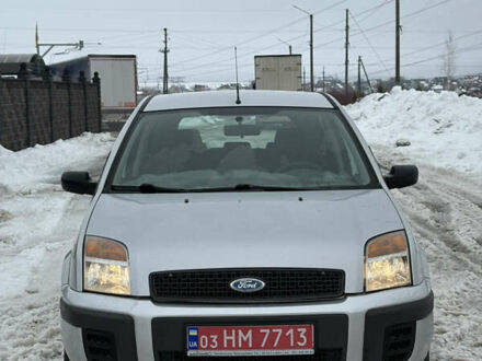 Серый Форд Фьюжн, объемом двигателя 1.4 л и пробегом 236 тыс. км за 4500 $, фото 1 на Automoto.ua