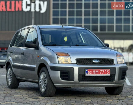 Серый Форд Фьюжн, объемом двигателя 1.4 л и пробегом 235 тыс. км за 3900 $, фото 1 на Automoto.ua