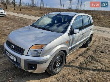 Форд Фьюжн 2007 в Ромнах на Automoto.ua Серый Форд Фьюжн, объемом двигателя 1.4 л и пробегом 300 тыс. км за 4900 $, фото 1 на Automoto.ua