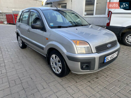 Форд Фьюжен 2007 у Львові на Automoto.ua Сірий Форд Фьюжен, об'ємом двигуна 1.39 л та пробігом 183 тис. км за 4500 $, фото 1 на Automoto.ua