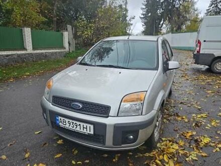 Форд Фьюжн 2008 в Виннице на Automoto.ua Серый Форд Фьюжн, объемом двигателя 1.4 л и пробегом 147 тыс. км за 6000 $, фото 1 на Automoto.ua