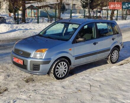 Серый Форд Фьюжн, объемом двигателя 1.6 л и пробегом 160 тыс. км за 5800 $, фото 1 на Automoto.ua