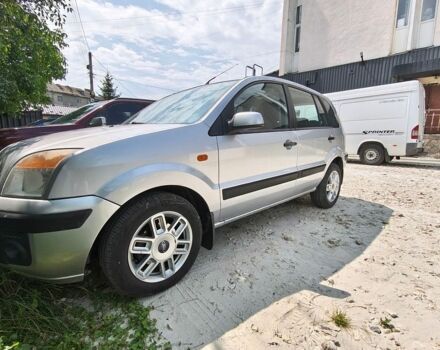 Сірий Форд Фьюжен, об'ємом двигуна 1.4 л та пробігом 266 тис. км за 3900 $, фото 1 на Automoto.ua