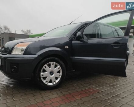 Серый Форд Фьюжн, объемом двигателя 1.4 л и пробегом 304 тыс. км за 4000 $, фото 1 на Automoto.ua