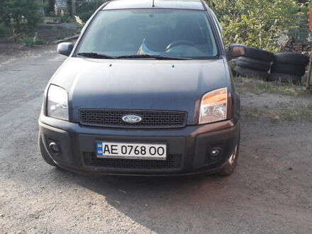 Форд Фьюжн 2008 в Кривом Роге на Automoto.ua Серый Форд Фьюжн, объемом двигателя 1.4 л и пробегом 195 тыс. км за 5400 $, фото 1 на Automoto.ua