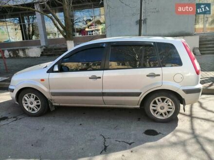 Форд Фьюжен 2008 у Одесі на Automoto.ua Сірий Форд Фьюжен, об'ємом двигуна 1.4 л та пробігом 190 тис. км за 4500 $, фото 1 на Automoto.ua