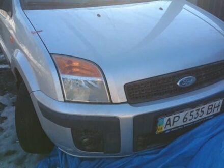 Серый Форд Фьюжн, объемом двигателя 1.4 л и пробегом 205 тыс. км за 3700 $, фото 1 на Automoto.ua