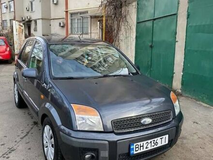 Сірий Форд Фьюжен, об'ємом двигуна 1.39 л та пробігом 128 тис. км за 5500 $, фото 1 на Automoto.ua