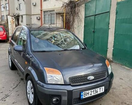 Серый Форд Фьюжн, объемом двигателя 1.39 л и пробегом 128 тыс. км за 5500 $, фото 1 на Automoto.ua