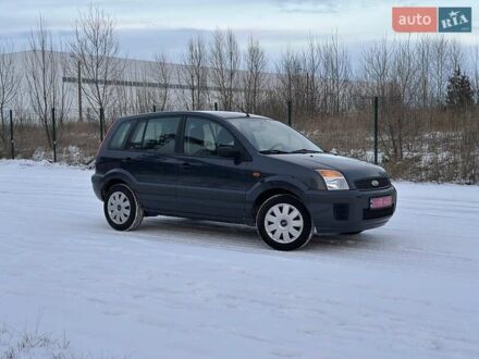 Форд Фьюжен 2009 у Коростене на Automoto.ua Сірий Форд Фьюжен, об'ємом двигуна 1.4 л та пробігом 201 тис. км за 5700 $, фото 1 на Automoto.ua