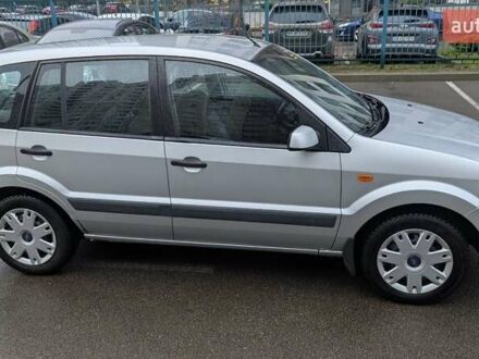 Сірий Форд Фьюжен, об'ємом двигуна 1.4 л та пробігом 256 тис. км за 4700 $, фото 1 на Automoto.ua