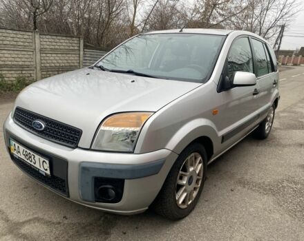 Серый Форд Фьюжн, объемом двигателя 1.6 л и пробегом 289 тыс. км за 4599 $, фото 1 на Automoto.ua