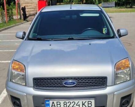 Серый Форд Фьюжн, объемом двигателя 1.4 л и пробегом 230 тыс. км за 5000 $, фото 1 на Automoto.ua