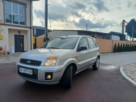 Сірий Форд Фьюжен, об'ємом двигуна 1.4 л та пробігом 147 тис. км за 5800 $, фото 1 на Automoto.ua