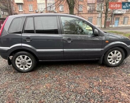 Серый Форд Фьюжн, объемом двигателя 1.6 л и пробегом 343 тыс. км за 4500 $, фото 1 на Automoto.ua