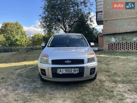 Серый Форд Фьюжн, объемом двигателя 1.39 л и пробегом 130 тыс. км за 5650 $, фото 1 на Automoto.ua