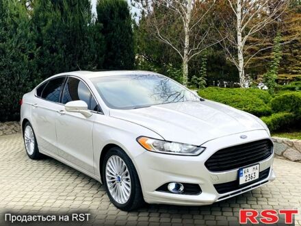 Сірий Форд Фьюжен, об'ємом двигуна 2 л та пробігом 230 тис. км за 7700 $, фото 1 на Automoto.ua