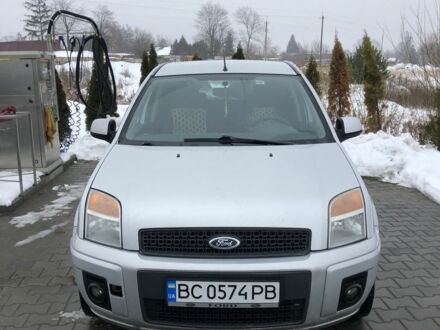 Форд Фьюжн 2012 в Яворове на Automoto.ua Серый Форд Фьюжн, объемом двигателя 1.4 л и пробегом 280 тыс. км за 5300 $, фото 1 на Automoto.ua