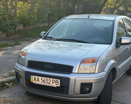 Сірий Форд Фьюжен, об'ємом двигуна 1.39 л та пробігом 115 тис. км за 4800 $, фото 1 на Automoto.ua