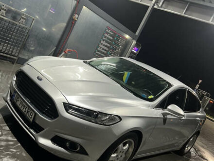 Форд Фьюжн 2012 в Черкассах на Automoto.ua Серый Форд Фьюжн, объемом двигателя 2.5 л и пробегом 250 тыс. км за 9000 $, фото 1 на Automoto.ua