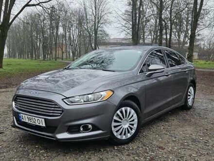 Серый Форд Фьюжн, объемом двигателя 2 л и пробегом 237 тыс. км за 10500 $, фото 1 на Automoto.ua