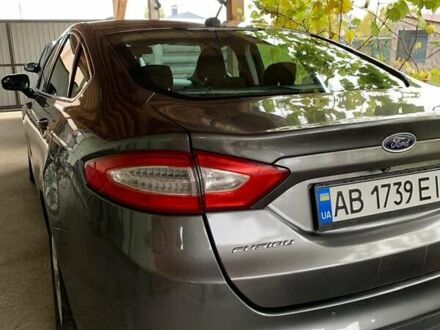 Форд Фьюжн 2013 в Киеве на Automoto.ua Серый Форд Фьюжн, объемом двигателя 2.5 л и пробегом 130 тыс. км за 10000 $, фото 1 на Automoto.ua