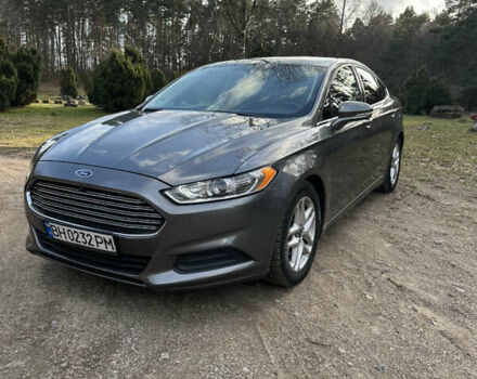 Серый Форд Фьюжн, объемом двигателя 2.5 л и пробегом 333 тыс. км за 8000 $, фото 1 на Automoto.ua