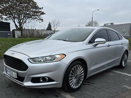 Серый Форд Фьюжн, объемом двигателя 2 л и пробегом 90 тыс. км за 12500 $, фото 1 на Automoto.ua