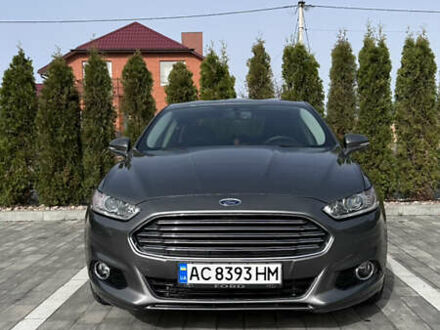 Форд Фьюжн 2013 в Луцке на Automoto.ua Серый Форд Фьюжн, объемом двигателя 2 л и пробегом 239 тыс. км за 9600 $, фото 1 на Automoto.ua