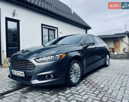 Серый Форд Фьюжн, объемом двигателя 2 л и пробегом 290 тыс. км за 11300 $, фото 1 на Automoto.ua