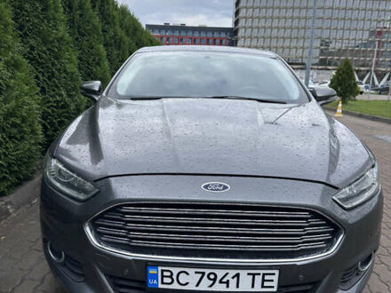 Форд Фьюжен 2013 у Львові на Automoto.ua Сірий Форд Фьюжен, об'ємом двигуна 2 л та пробігом 202 тис. км за 12000 $, фото 1 на Automoto.ua