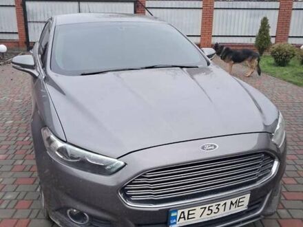 Сірий Форд Фьюжен, об'ємом двигуна 2 л та пробігом 186 тис. км за 12500 $, фото 1 на Automoto.ua