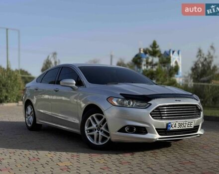 Серый Форд Фьюжн, объемом двигателя 1.6 л и пробегом 300 тыс. км за 7900 $, фото 1 на Automoto.ua