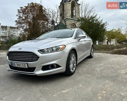Сірий Форд Фьюжен, об'ємом двигуна 2 л та пробігом 236 тис. км за 9000 $, фото 1 на Automoto.ua