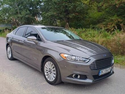 Сірий Форд Фьюжен, об'ємом двигуна 2 л та пробігом 231 тис. км за 10900 $, фото 1 на Automoto.ua