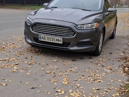 Серый Форд Фьюжн, объемом двигателя 2.5 л и пробегом 198 тыс. км за 9800 $, фото 1 на Automoto.ua