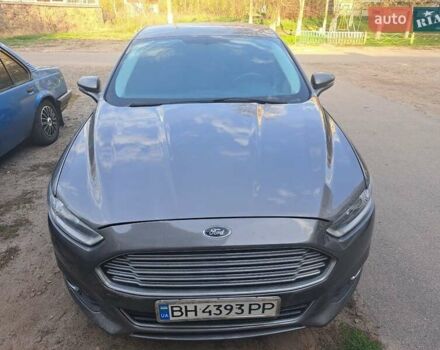 Сірий Форд Фьюжен, об'ємом двигуна 2 л та пробігом 237 тис. км за 8800 $, фото 1 на Automoto.ua