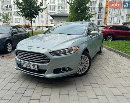 Сірий Форд Фьюжен, об'ємом двигуна 2 л та пробігом 131 тис. км за 11500 $, фото 1 на Automoto.ua