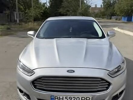 Серый Форд Фьюжн, объемом двигателя 2 л и пробегом 190 тыс. км за 9999 $, фото 1 на Automoto.ua