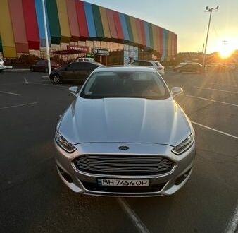Сірий Форд Фьюжен, об'ємом двигуна 2 л та пробігом 270 тис. км за 11000 $, фото 1 на Automoto.ua
