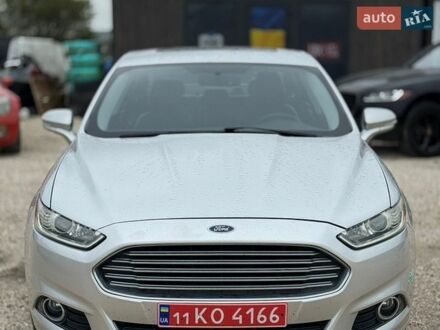 Серый Форд Фьюжн, объемом двигателя 0 л и пробегом 210 тыс. км за 10500 $, фото 1 на Automoto.ua