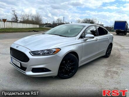 Серый Форд Фьюжн, объемом двигателя 2.5 л и пробегом 200 тыс. км за 10500 $, фото 1 на Automoto.ua