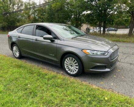 Сірий Форд Фьюжен, об'ємом двигуна 2 л та пробігом 90 тис. км за 4000 $, фото 1 на Automoto.ua