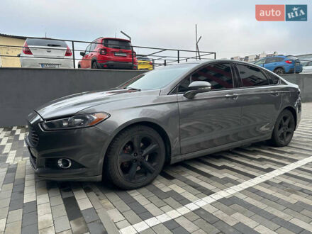 Серый Форд Фьюжн, объемом двигателя 2 л и пробегом 280 тыс. км за 11000 $, фото 1 на Automoto.ua
