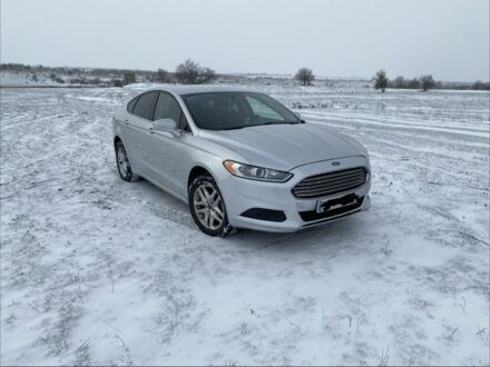 Серый Форд Фьюжн, объемом двигателя 2.5 л и пробегом 181 тыс. км за 9300 $, фото 1 на Automoto.ua